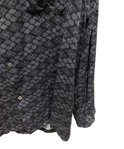 BUDSPOOL（バッズプール）BUDSPOOL (バッズプール) Gakkin (ガッキン) 花罰家紋 L/Sシャツ ブラック サイズ:XLの古着・服飾アイテム