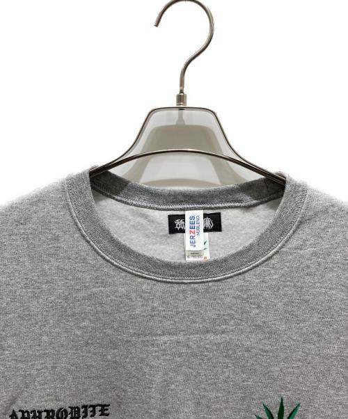 WACKO MARIA（ワコマリア）WACKO MARIA (ワコマリア) 舐達磨 (ナメダルマ) HIGH TIMES (ハイ タイムズ) クルーネックスウェット グレー サイズ:XLの古着・服飾アイテム