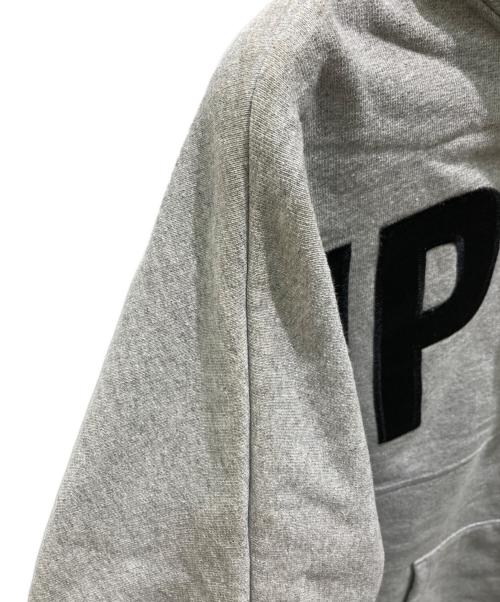 SUPREME（シュプリーム）SUPREME (シュプリーム) Banner Pullover Hoodie グレー サイズ:Mの古着・服飾アイテム