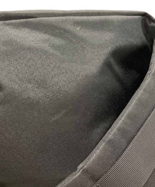 ADAM PATEK（アダムパテック）ADAM PATEK (アダムパテック) ショルダーバッグ ブラックの古着・服飾アイテム