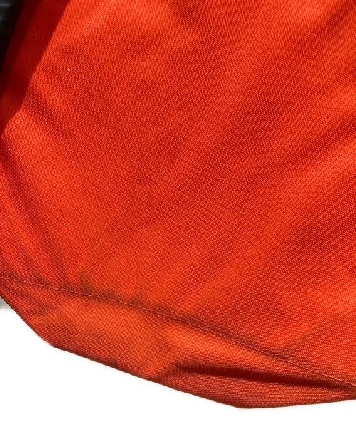 EASTPACK（イーストパック）EASTPACK (イーストパック) バックパック オレンジの古着・服飾アイテム