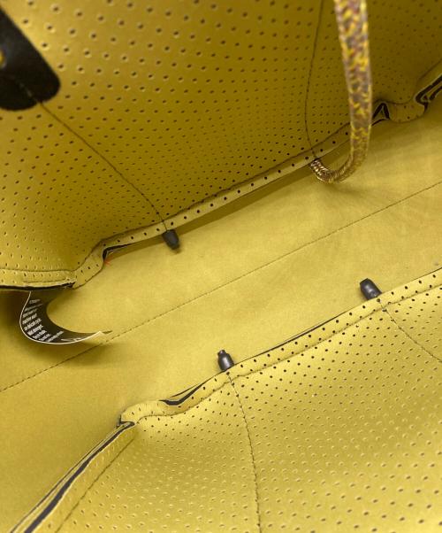 STATE OF ESCAPE（ステイトオブエスケープ）STATE OF ESCAPE (ステイトオブエスケープ) PETITE ESCAPE tote bag 黄緑の古着・服飾アイテム