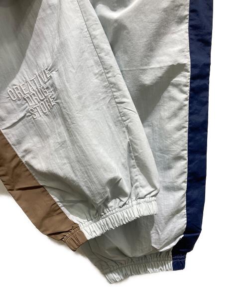 creative drug store（クリエイティヴドラッグストア）creative drug store (クリエイティヴドラッグストア) ナイロンパンツ ブルー サイズ:Mの古着・服飾アイテム