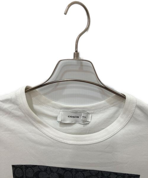 COACH（コーチ）COACH (コーチ) レキシープリントTシャツ ホワイト サイズ:Lの古着・服飾アイテム