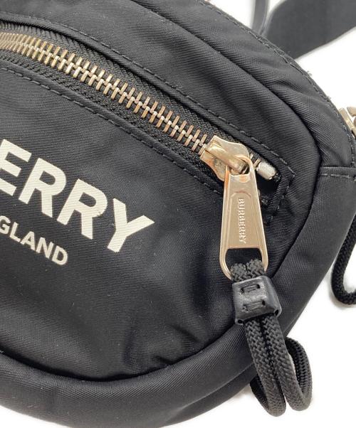 BURBERRY LONDON（バーバリーロンドン）BURBERRY LONDON (バーバリーロンドン) スモール ロゴプリント ECONYLR キャノン バムバッグ ブラックの古着・服飾アイテム