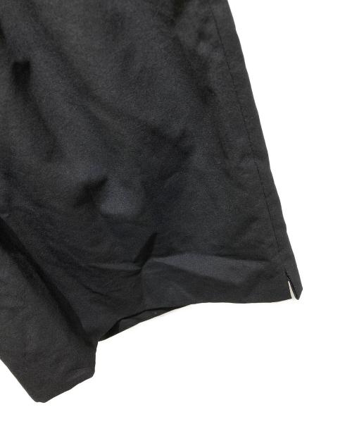 COMME des GARCONS HOMME PLUS（コムデギャルソンオムプリュス）COMME des GARCONS HOMME PLUS (コムデギャルソンオムプリュス) 2タックハーフパンツ ブラック サイズ:Ｓの古着・服飾アイテム