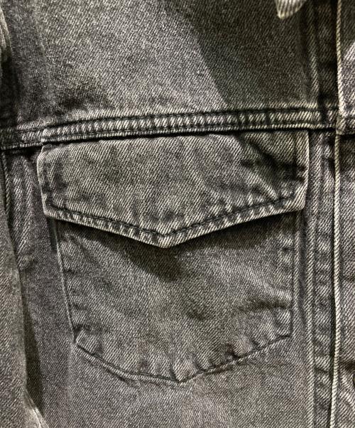 FRAY ID（フレイ アイディー）FRAY ID (フレイ アイディー) デニムジャケット ブラックの古着・服飾アイテム