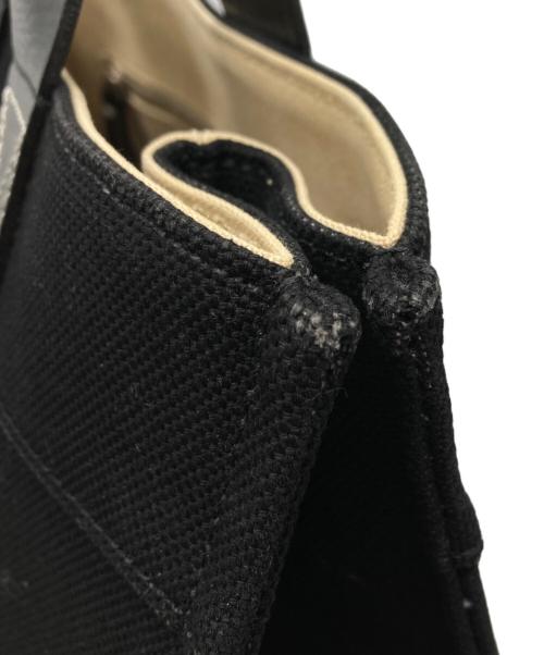 BURBERRY BLUE LABEL（バーバリーロンドンブルーレーベル）BURBERRY BLUE LABEL (バーバリーロンドンブルーレーベル) ハンドバッグ ブラックの古着・服飾アイテム