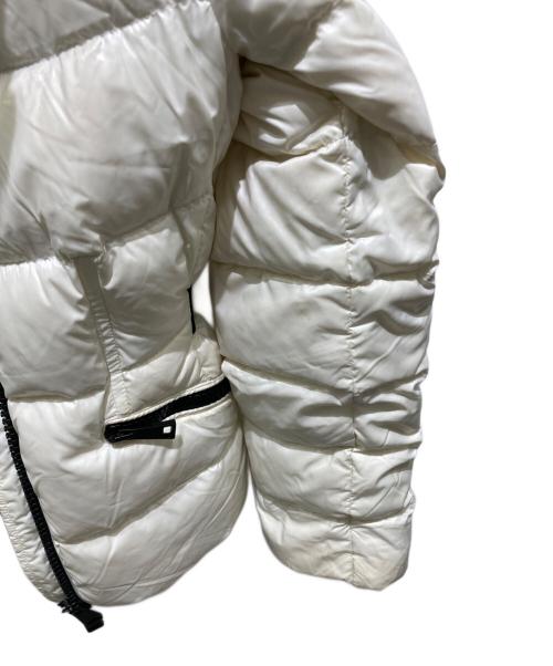 MONCLER（モンクレール）MONCLER (モンクレール) DANAE ダウンジャケット ホワイト サイズ:00の古着・服飾アイテム