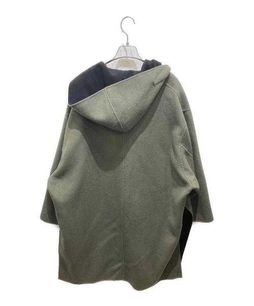 6(ROKU) BEAUTY&YOUTH（ロク ビューティーアンドユース）6(ROKU) BEAUTY&YOUTH (ロク ビューティーアンドユース) REVER HOODED PULLOVER COAT カーキ×ブラック サイズ:36の古着・服飾アイテム
