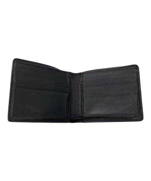 BOTTEGA VENETA（ボッテガベネタ）BOTTEGA VENETA (ボッテガベネタ) イントレチャート2つ折り財布 ブラックの古着・服飾アイテム