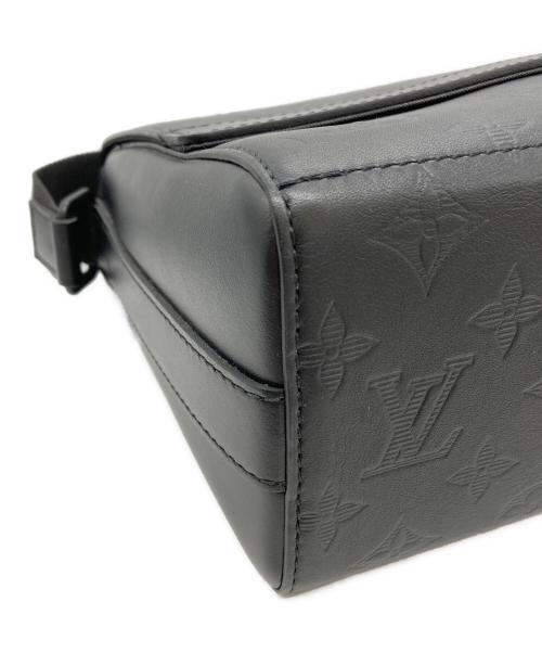 LOUIS VUITTON（ルイ ヴィトン）LOUIS VUITTON (ルイ ヴィトン) ショルダーバッグ モノグラムシャドウ  スプリンター・メッセンジャー ブラックの古着・服飾アイテム