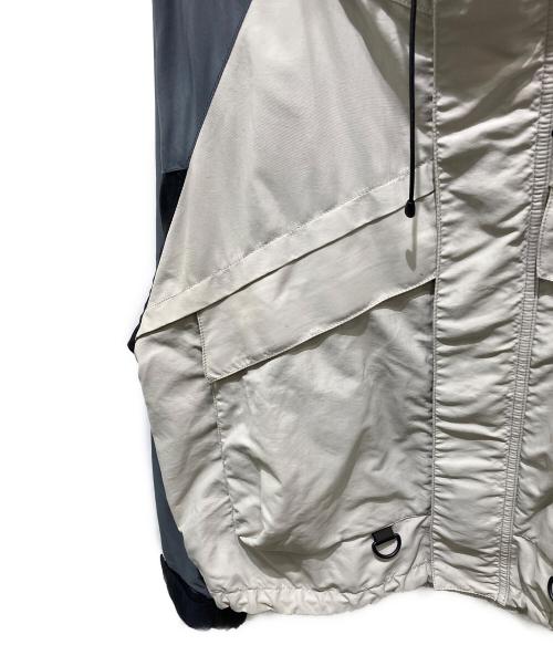 BEAMS（ビームス）BEAMS (ビームス) 3トーン ナイロン フーディジャケット ベージュ サイズ:Sの古着・服飾アイテム