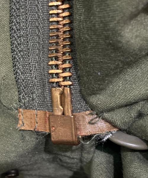 US ARMY（ユーエスアーミー）US ARMY (ユーエスアーミー) M-65 フィールド ジャケット カーキ サイズ:LRの古着・服飾アイテム