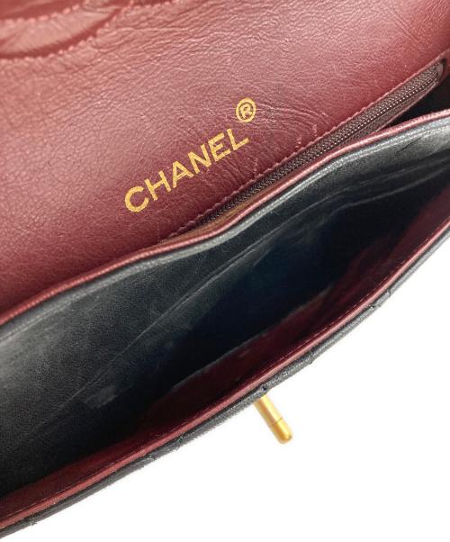 CHANEL（シャネル）CHANEL (シャネル) Wフラップラムスキンチェーンショルダーバッグ ブラックの古着・服飾アイテム