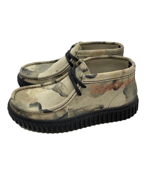CLARKS（クラークス）CLARKS (クラークス) CLARKS Torhill Tor オフホワイトカモ ベージュ サイズ:26㎝の古着・服飾アイテム