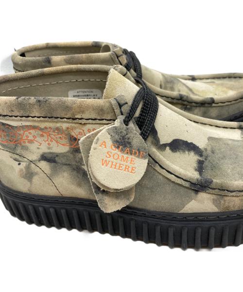 CLARKS（クラークス）CLARKS (クラークス) CLARKS Torhill Tor オフホワイトカモ ベージュ サイズ:26㎝の古着・服飾アイテム