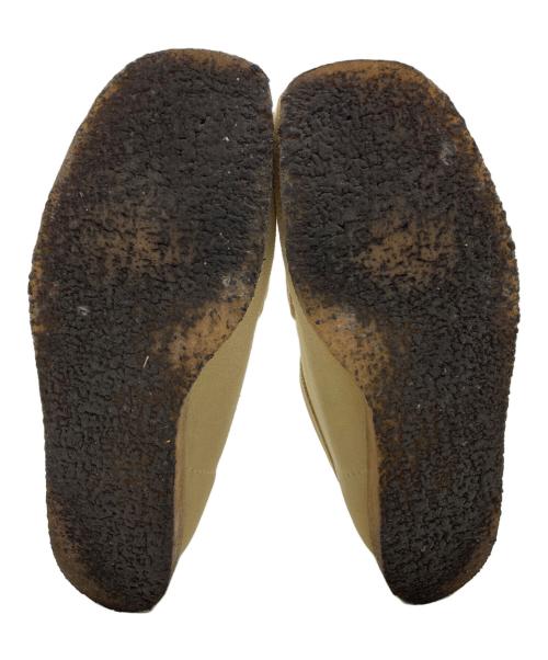 CLARKS（クラークス）CLARKS (クラークス) ワラビーシューズ ベージュ サイズ:EU40の古着・服飾アイテム
