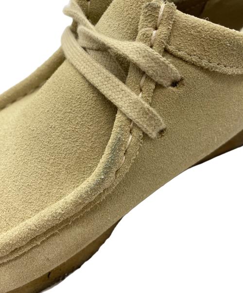 CLARKS（クラークス）CLARKS (クラークス) ワラビーシューズ ベージュ サイズ:EU40の古着・服飾アイテム