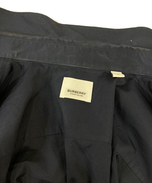 BURBERRY（バーバリー）BURBERRY (バーバリー) TBロゴ刺繍シャツ ネイビー サイズ:Mの古着・服飾アイテム