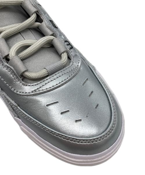 NIKE（ナイキ）NIKE (ナイキ) Air Max Ishod Premium グレー サイズ:26の古着・服飾アイテム