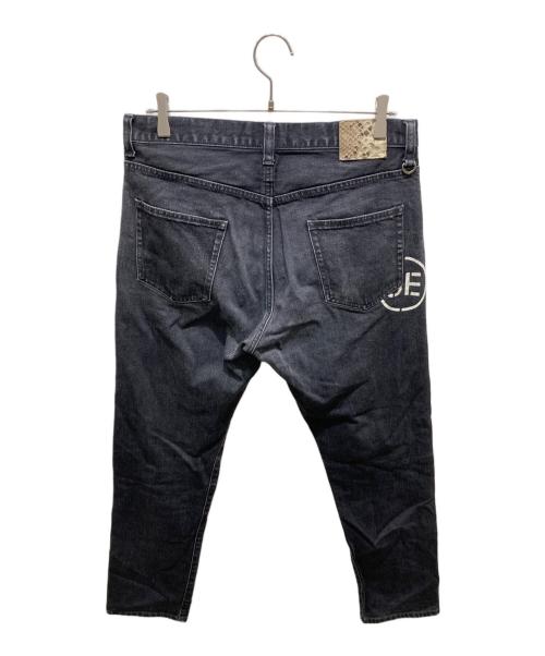 uniform experiment（ユニフォームエクスペリメント）uniform experiment (ユニフォームエクスペリメント) TAPERED ONE WASHED DENIM PANTS ブラック サイズ:2の古着・服飾アイテム