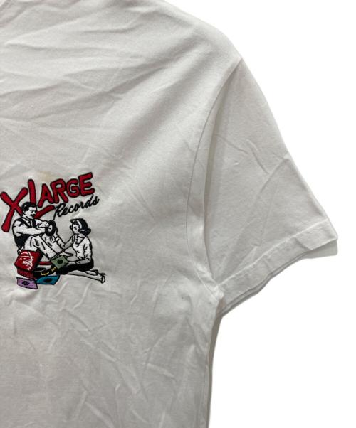 X-LARGE（エクストララージ）X-LARGE (エクストララージ) LISTEN TO THE RECORD S/S TEE ホワイト サイズ:Ｌの古着・服飾アイテム