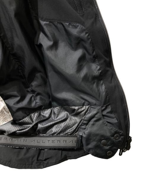 DESCENTE ALLTERRAIN（デザイント オルテライン）DESCENTE ALLTERRAIN (デザイント オルテライン) MIZUSAWA DOWN JACKET ブラック サイズ:Mの古着・服飾アイテム