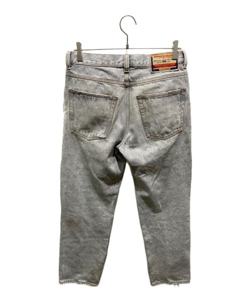 DIESEL（ディーゼル）DIESEL (ディーゼル) 2010ダメージデニムパンツ グレー サイズ:28の古着・服飾アイテム