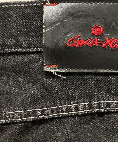 FUBU（フブ）FUBU (フブ) ペインターデニムデニムパンツ ブラック サイズ:32の古着・服飾アイテム