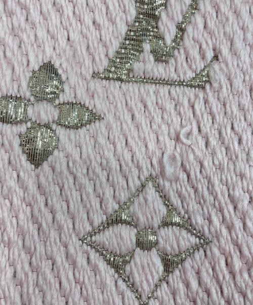 LOUIS VUITTON（ルイ ヴィトン）LOUIS VUITTON (ルイ ヴィトン) エシャルプ ロゴマニア シャイン ピンクの古着・服飾アイテム