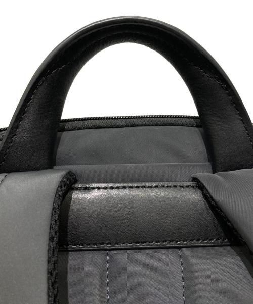 TUMI（トゥミ）TUMI (トゥミ) Spencer キャンパス バックパック グレーの古着・服飾アイテム