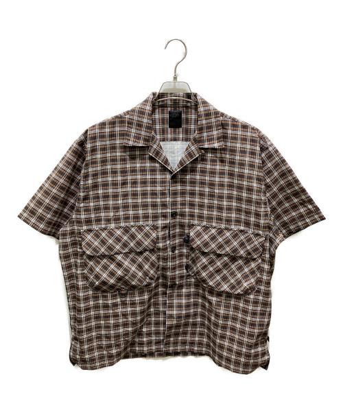 DAIWA PIER39（ダイワ ピア39）DAIWA PIER39 (ダイワ ピア39) Tech Regular Collar Shirts S/S ブラウン サイズ:Ｍの古着・服飾アイテム