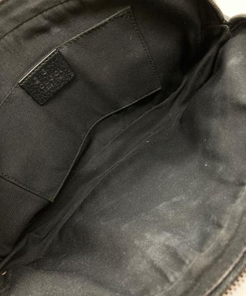 GUCCI（グッチ）GUCCI (グッチ) GGナイロン ボディバッグ ブラックの古着・服飾アイテム