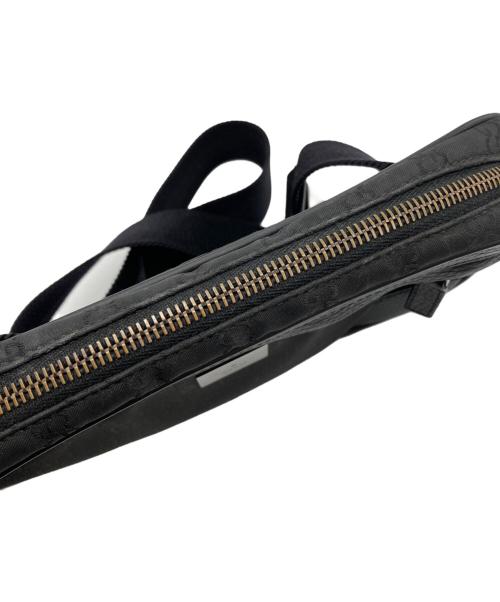GUCCI（グッチ）GUCCI (グッチ) GGナイロン ボディバッグ ブラックの古着・服飾アイテム