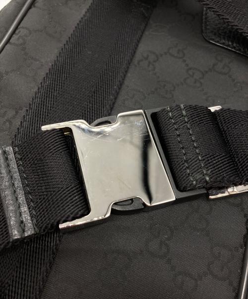 GUCCI（グッチ）GUCCI (グッチ) GGナイロン ボディバッグ ブラックの古着・服飾アイテム