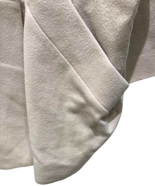 Vivienne Westwood RED LABEL（ヴィヴィアンウエストウッドレッドレーベル）Vivienne Westwood RED LABEL (ヴィヴィアンウエストウッドレッドレーベル) オーブ ボタン ダブルブレスト ウール オーバー コート ベージュ サイズ:2の古着・服飾アイテム