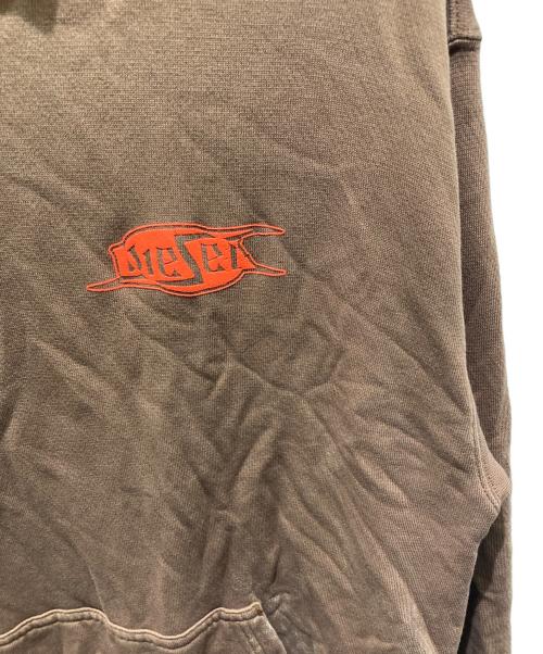 DIESEL（ディーゼル）DIESEL (ディーゼル) 加工プルオーバーパーカー ブラウン サイズ:Sの古着・服飾アイテム