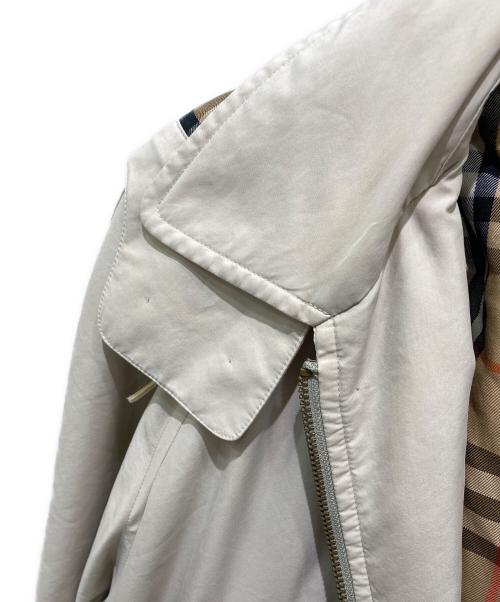 Burberry's（バーバリー）Burberry's (バーバリーズ) 裏ノバチェックフーデットダウンコート ベージュ サイズ:Mの古着・服飾アイテム