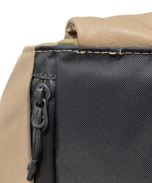 ear PAPILLONNER（イアパピヨネ）ear PAPILLONNER (イアパピヨネ) BURLAP OUTFITTER (バーラップアウトフィッター) レザーコンビライトリュック ブラウンの古着・服飾アイテム