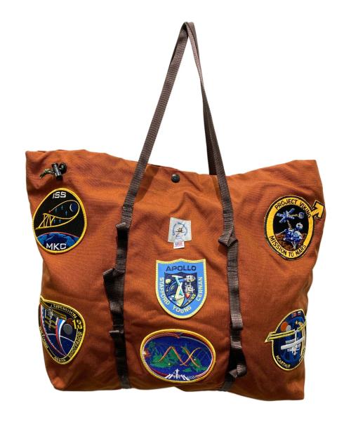 Epperson Mountaineering（エパーソンマウンテニアリング）Epperson Mountaineering (エパーソンマウンテニアリング) ワッペントートバッグ ブラウンの古着・服飾アイテム