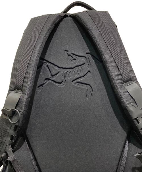 ARC'TERYX（アークテリクス）ARC'TERYX (アークテリクス) Arro 16 バックパック ブラックの古着・服飾アイテム