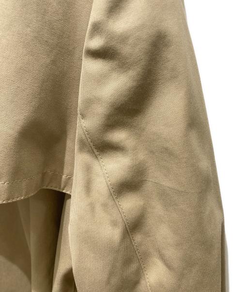BLUE LABEL CRESTBRIDGE（ブルーレーベルクレストブリッジ）BLUE LABEL CRESTBRIDGE (ブルーレーベルクレストブリッジ) トレンチコート　55A10-400-42 ベージュ サイズ:38の古着・服飾アイテム
