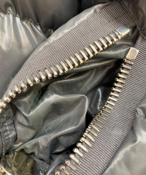 MONCLER（モンクレール）MONCLER (モンクレール) JOINVILLE GIUBBOTTO ジョインヴィルダウンコート グレー サイズ:2の古着・服飾アイテム