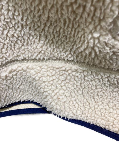 Patagonia（パタゴニア）Patagonia (パタゴニア) CLASSIC RETRO-X　クラシックレトロＸ ベージュ サイズ:Lの古着・服飾アイテム