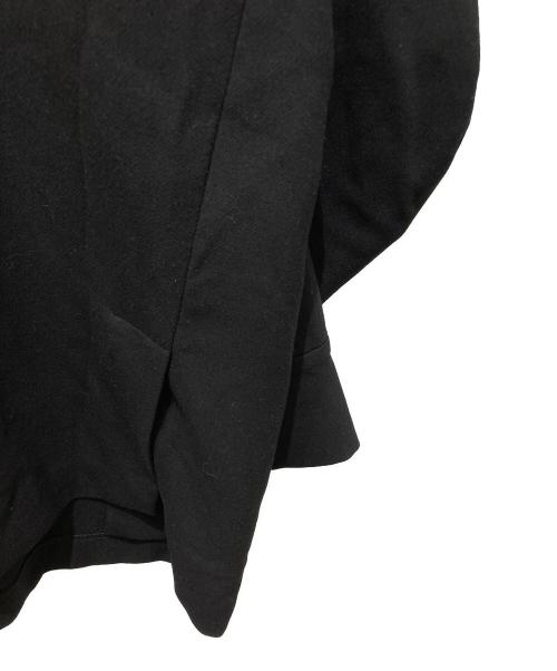 ENFOLD（エンフォルド）ENFOLD (エンフォルド) ダブルクロス1 カーブアームポロ シャツ ブラック サイズ:38の古着・服飾アイテム