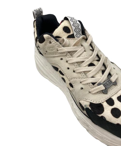 UGG（アグ）UGG (アグ) CA805 Dalmatian　CA805 ダルメシアン アイボリー サイズ:25の古着・服飾アイテム