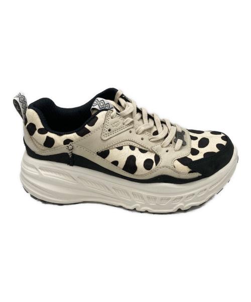 UGG（アグ）UGG (アグ) CA805 Dalmatian　CA805 ダルメシアン アイボリー サイズ:25の古着・服飾アイテム