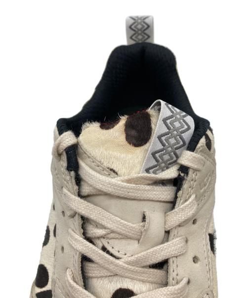 UGG（アグ）UGG (アグ) CA805 Dalmatian　CA805 ダルメシアン アイボリー サイズ:25の古着・服飾アイテム