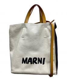 MARNI（マルニ）の古着「MUSEO SOFT SMALL　ミュゼオ ソフト スモール」｜ホワイト×ブラック